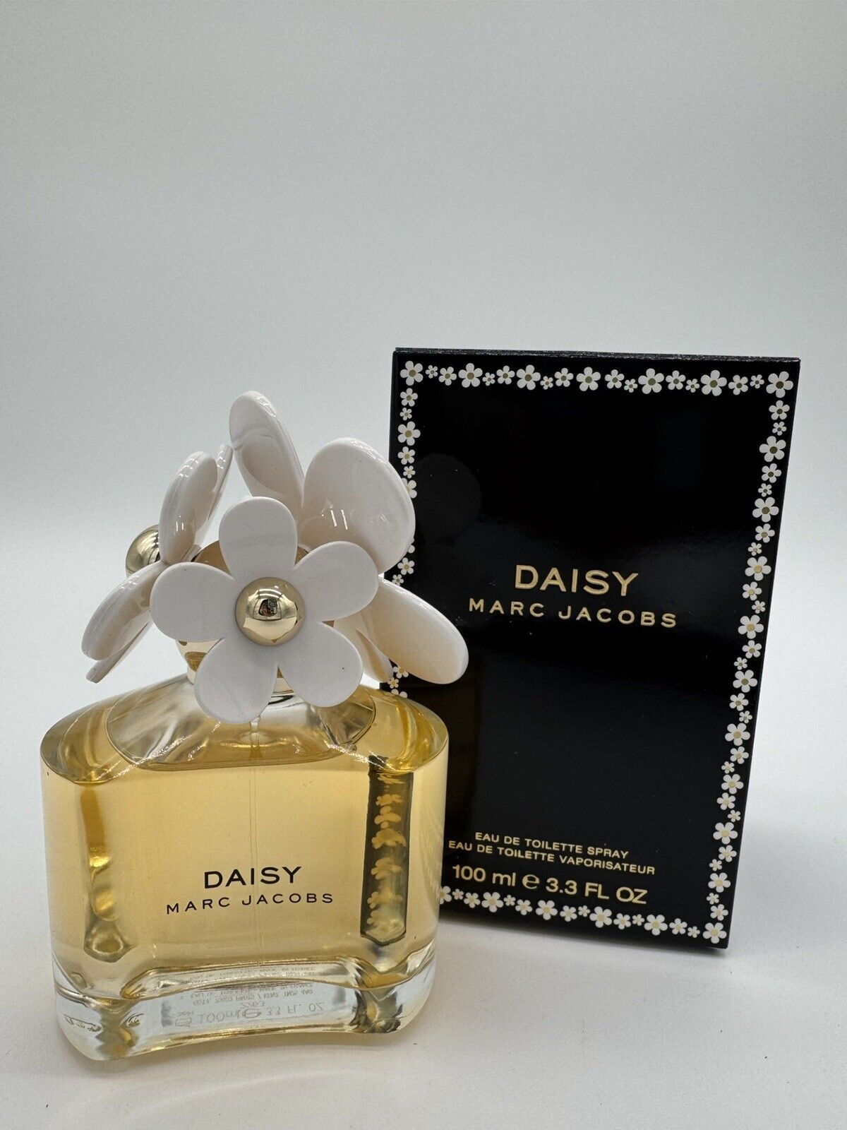 Marc Jacobs Daisy Eau de Toilette 100ml – Radiant Fresh Floral Feminine Signature Perfume