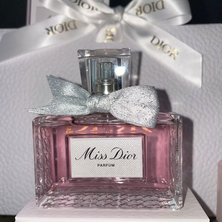 Miss Dior Parfum – 3.4 oz / 100ml | Deep, Elegant & Luxurious Feminine Fragrance