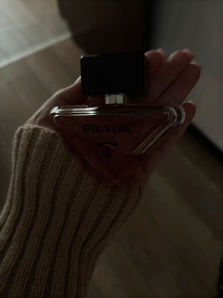 Prada Paradoxe Intense Eau de Parfum 90ml – Bold, Modern & Long-Lasting Feminine Signature Scent