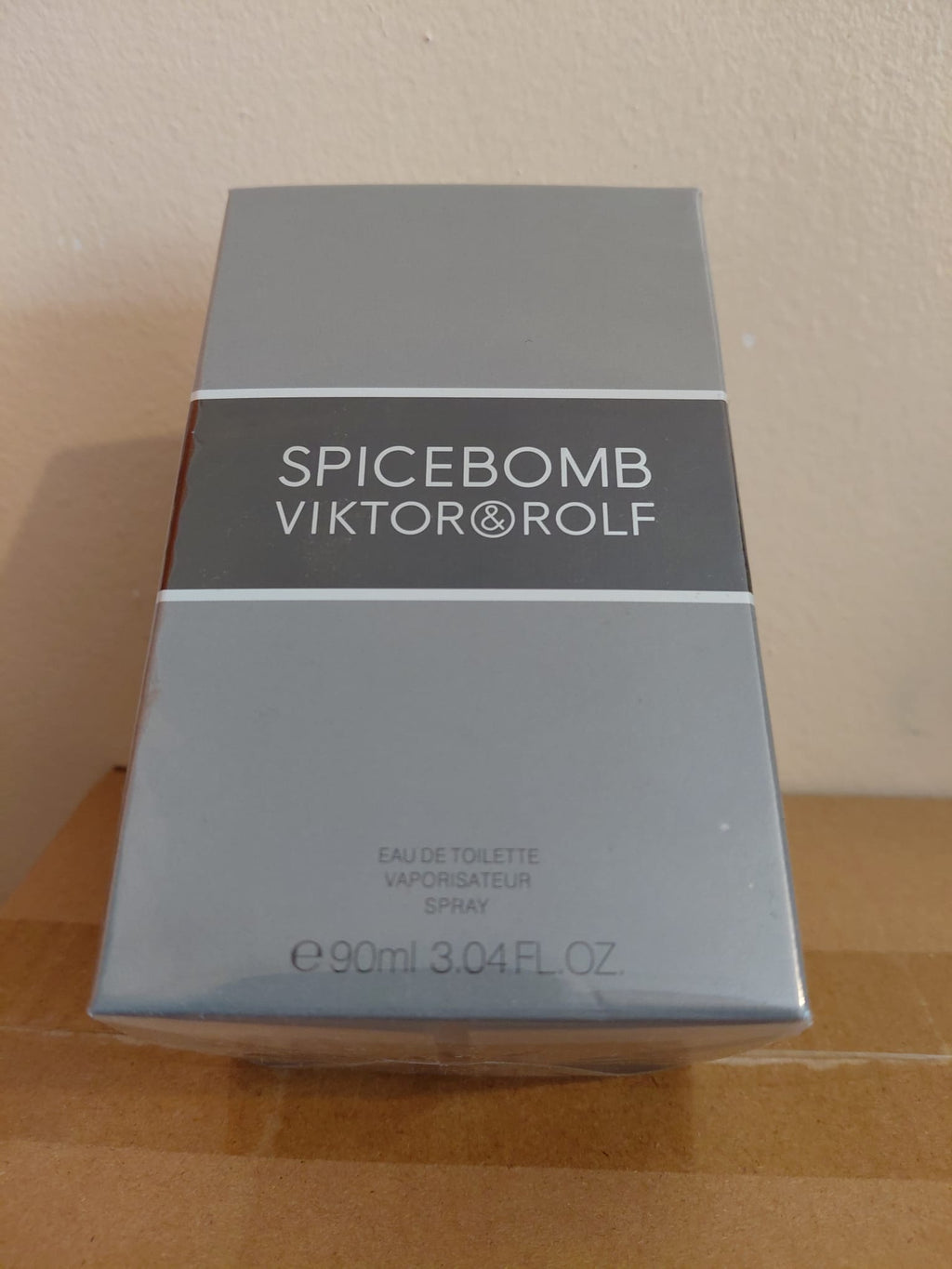 Viktor & Rolf Spicebomb Eau de Toilette 90ml for Men | Authentic Designer Fragrance | Royal Scent UK