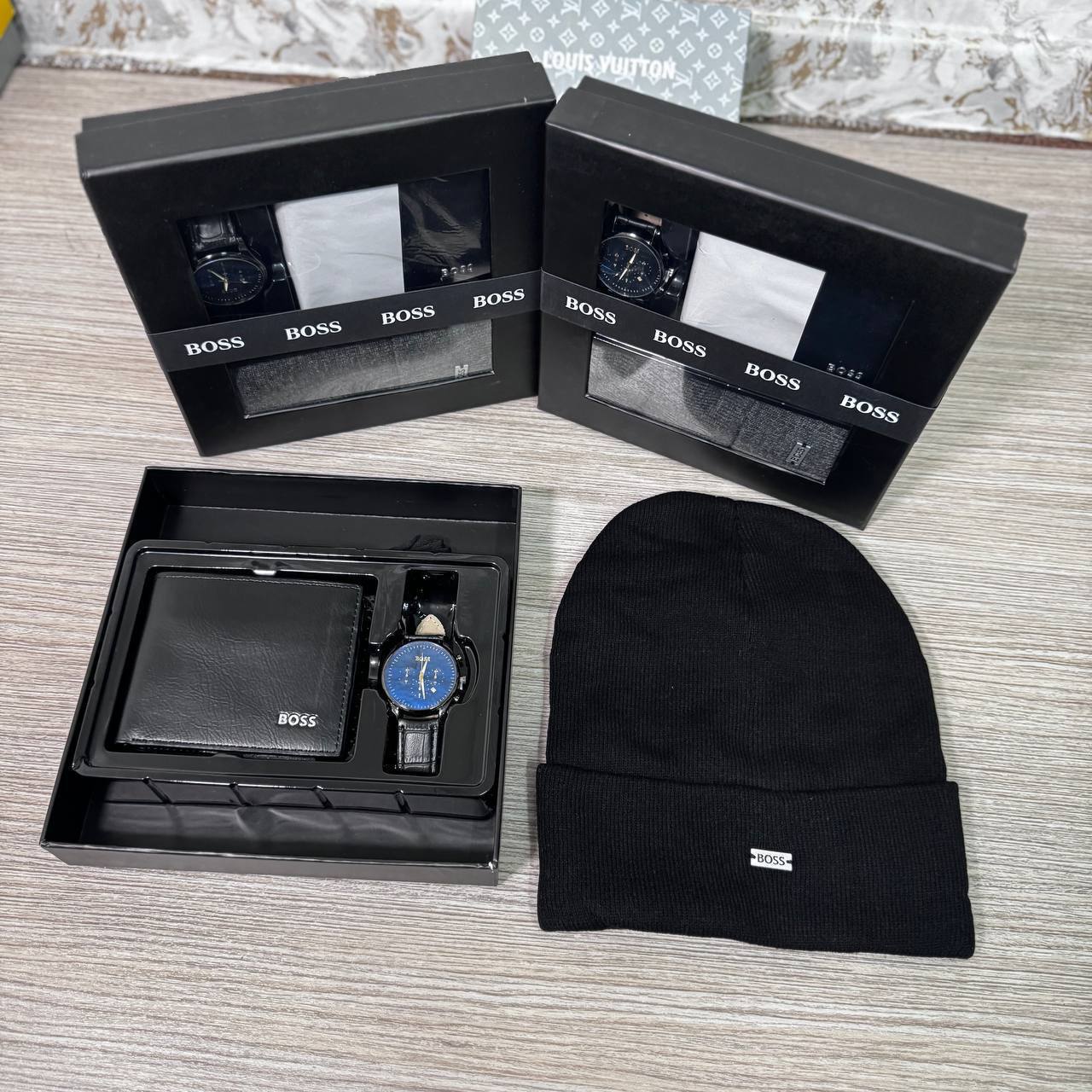 Luxury Men's Gift Set – Watch, Leather Wallet & Beanie Hat Gift Box | Premium Gift Set for Him
