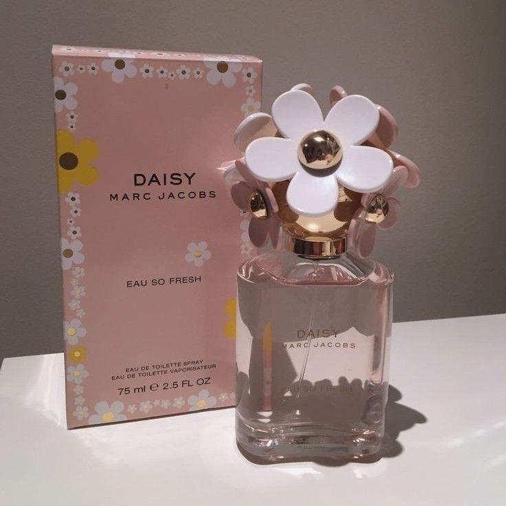 Marc Jacobs Daisy Eau So Fresh Eau de Toilette for Women – 4.2 oz / 125ml