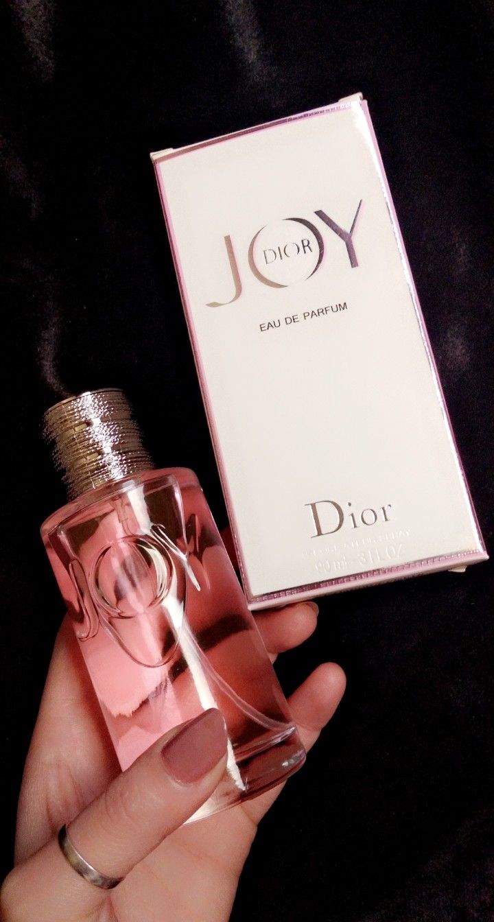 Joy by Dior Eau de Parfum 3.4 oz | Bright, Soft & Comforting Feminine Scent