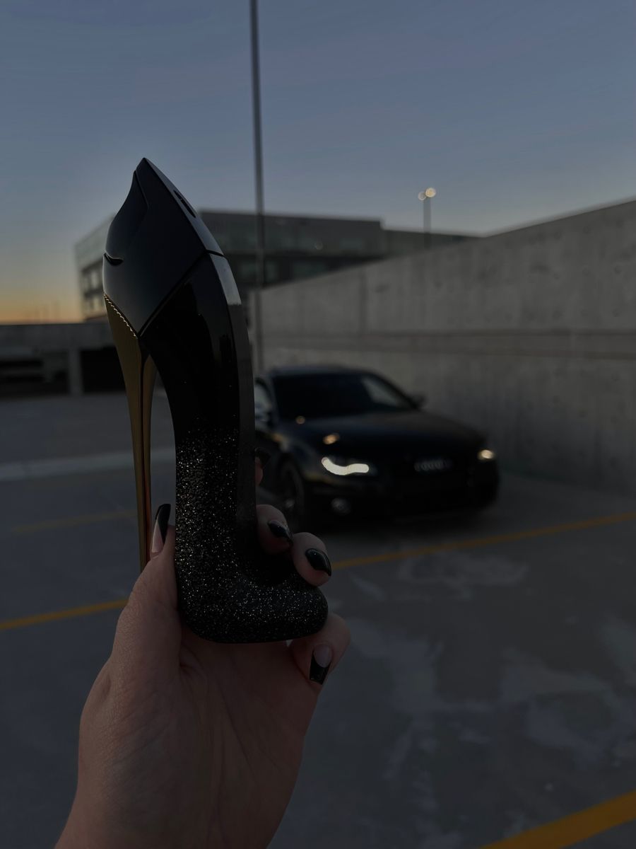 Carolina Herrera Good Girl Supreme Eau de Parfum 2.7 oz | Seductive, Dark & Addictively Sweet