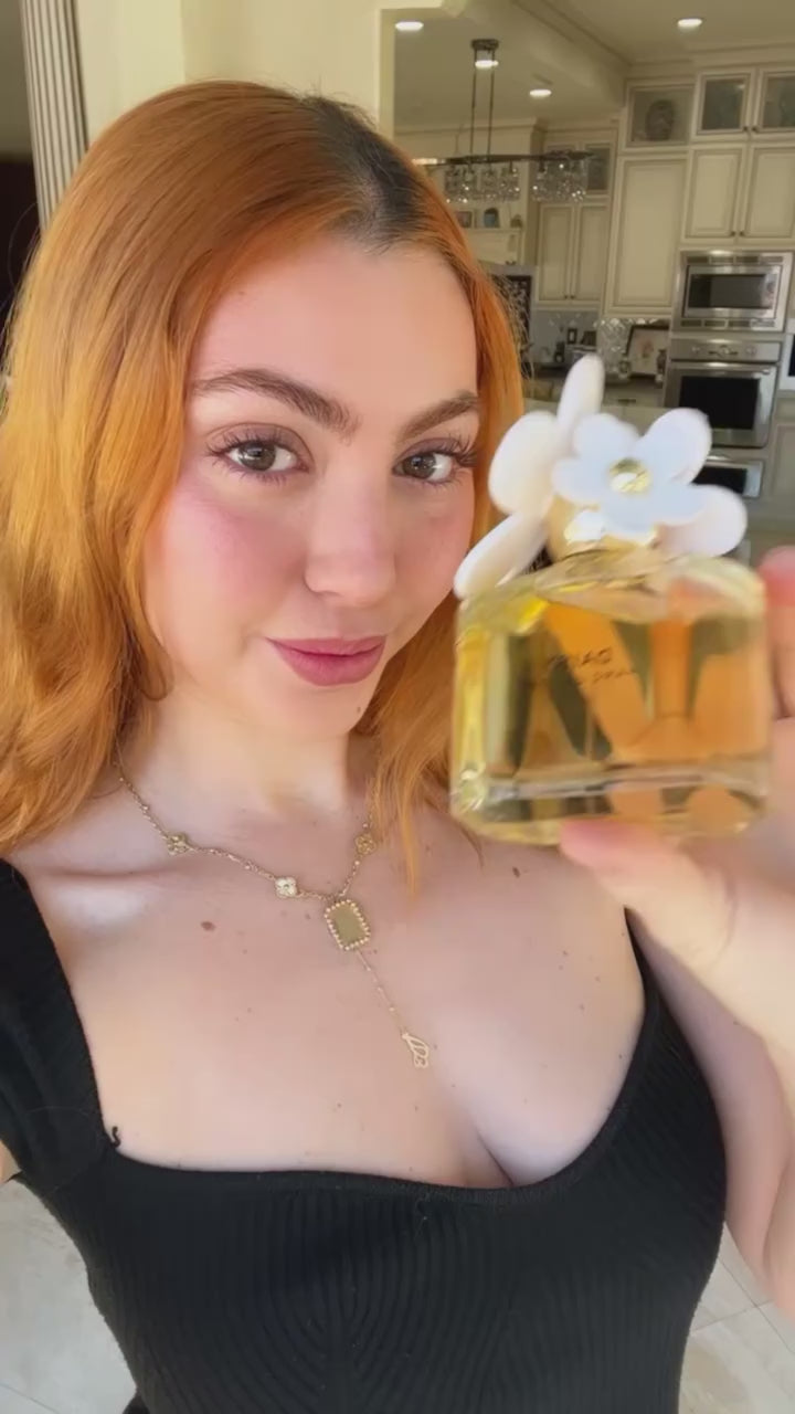 Marc Jacobs Daisy Eau de Toilette 100ml – Radiant Fresh Floral Feminine Signature Perfume